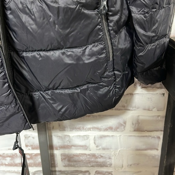 Gerry packable down jacket - Picture 4 of 9